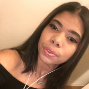 Meet your Posher, Ivonne